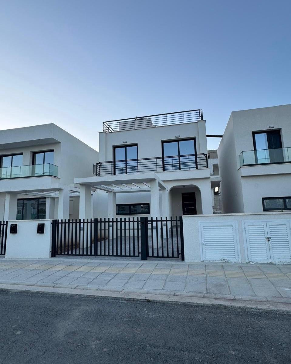 3 Bedroom House, Agios Athanasios, Limassol