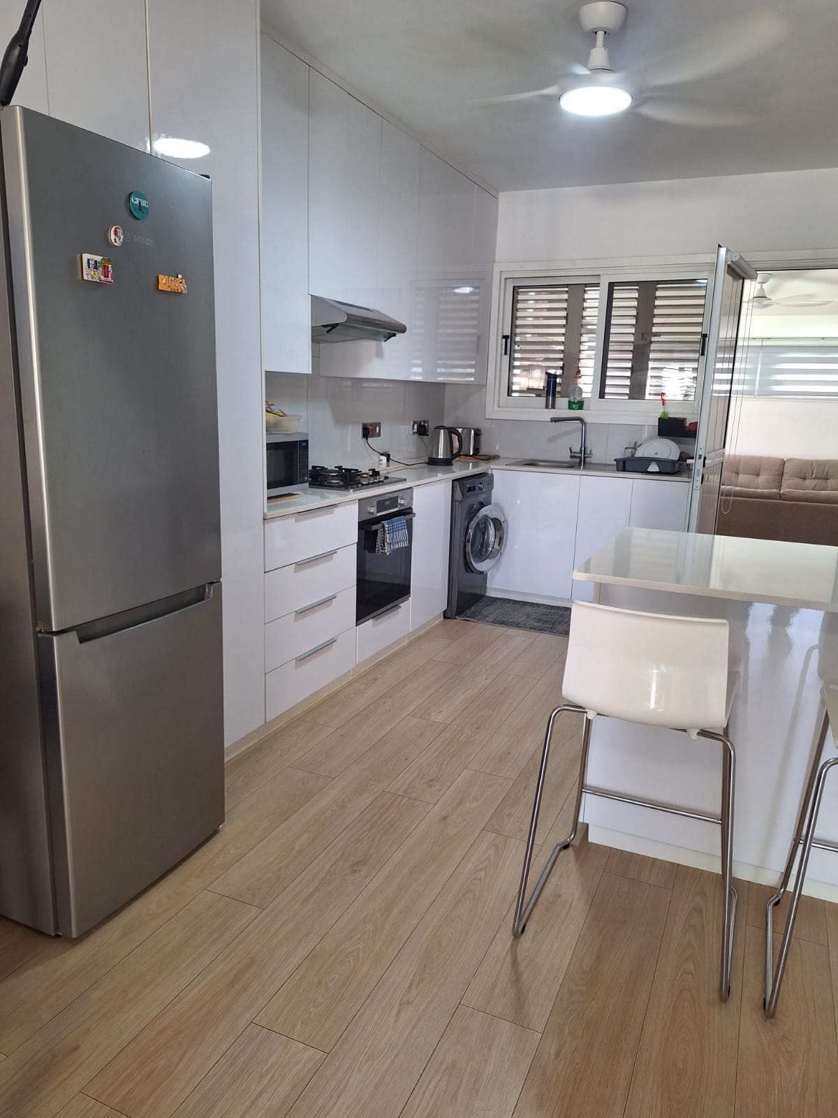 HOUSE FOR SALE IN PERVOLIA