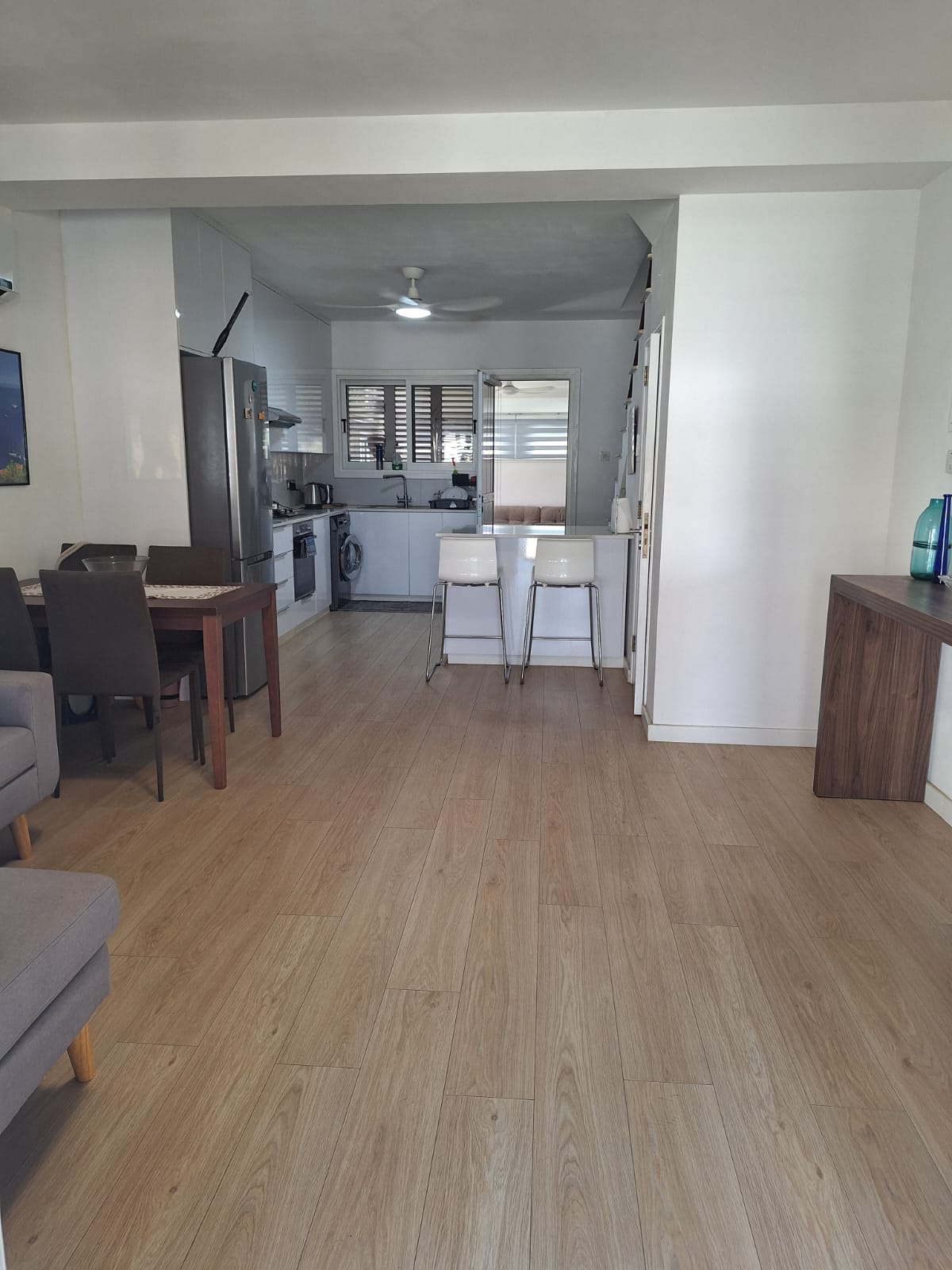 HOUSE FOR SALE IN PERVOLIA