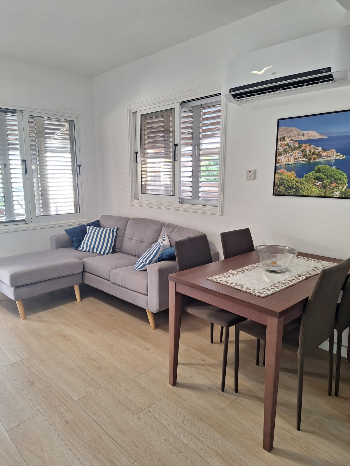 HOUSE FOR SALE IN PERVOLIA