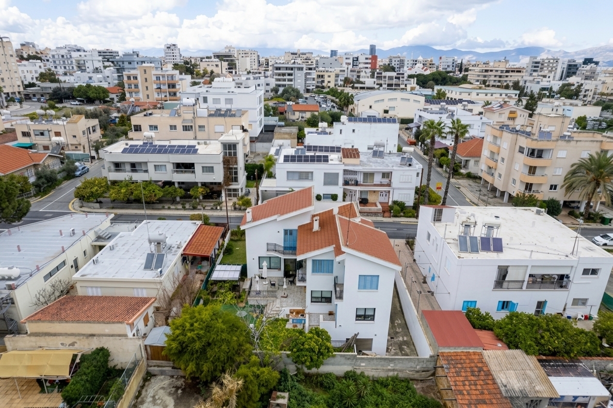 Two-storey house in Agios Dimitrios