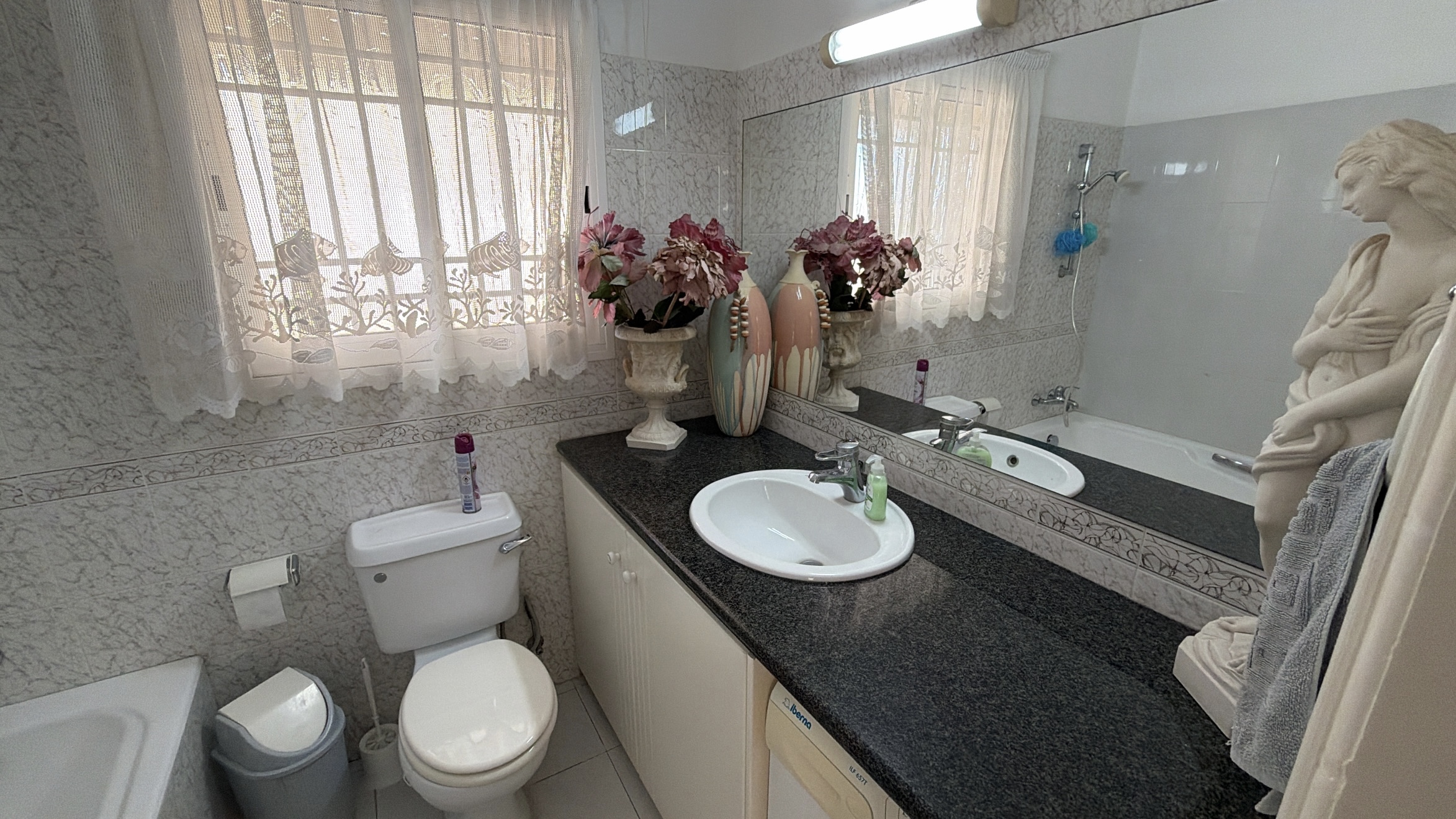4 Bedroom Duplex Apartment for Sale in Pano Paphos