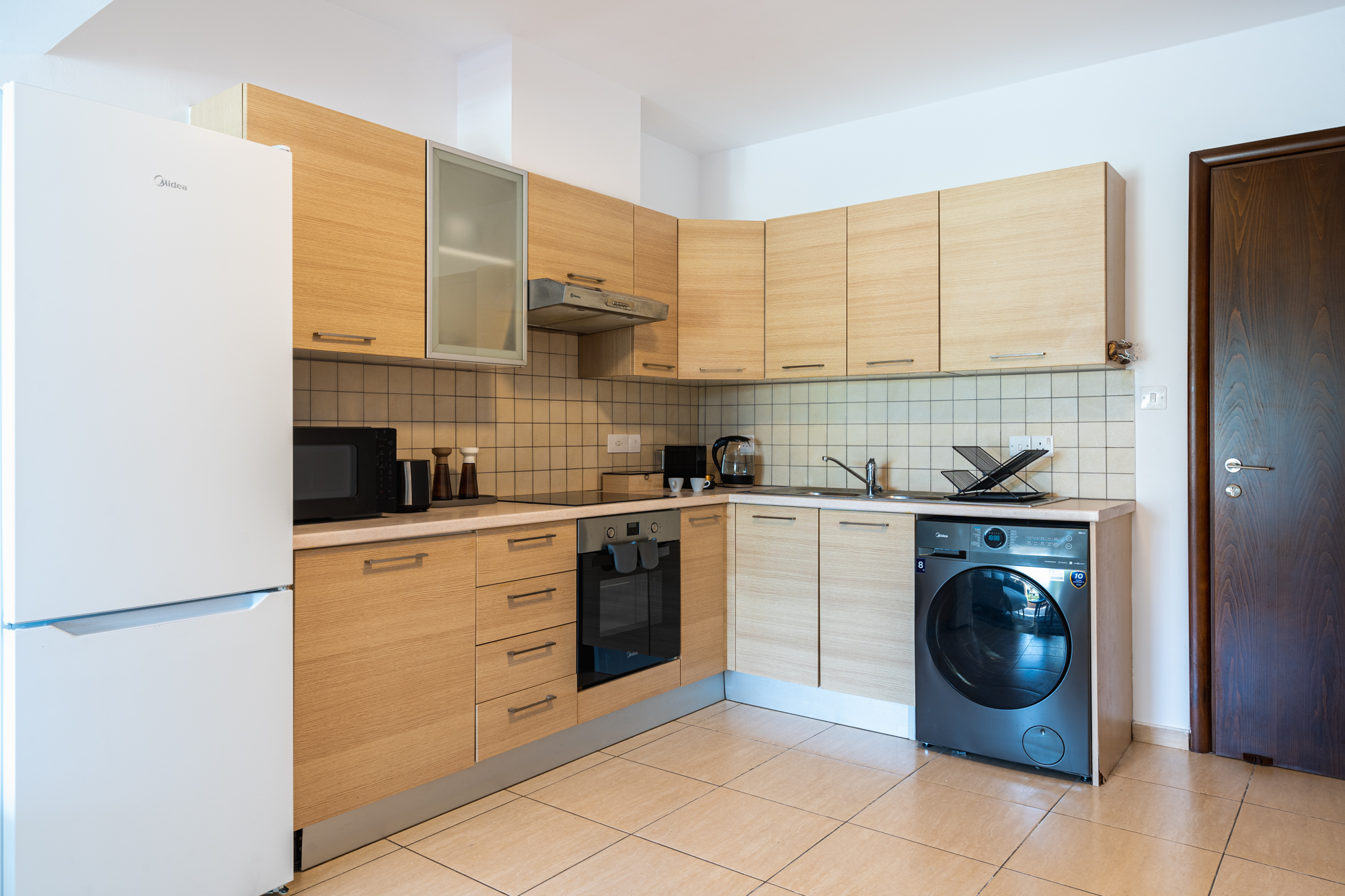 2 Bedrooms unit (with unique view)
