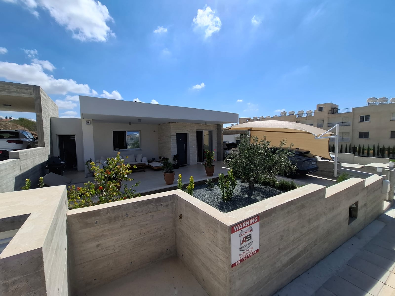 Luxury 2 Bedroom Detached Bungalow for Sale in Peyia, Paphos