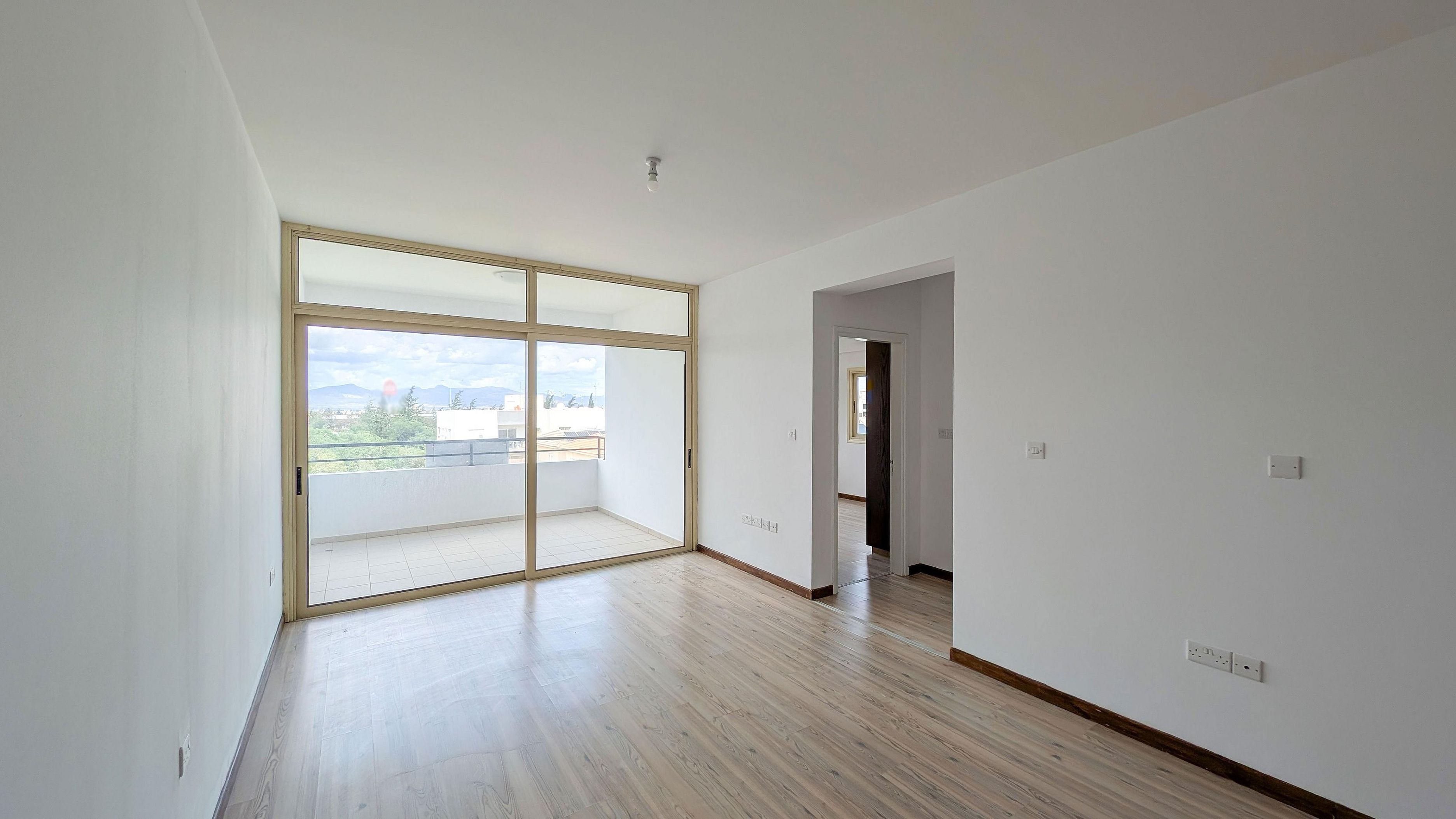 2-Bedroom Apartment in Lakatamia