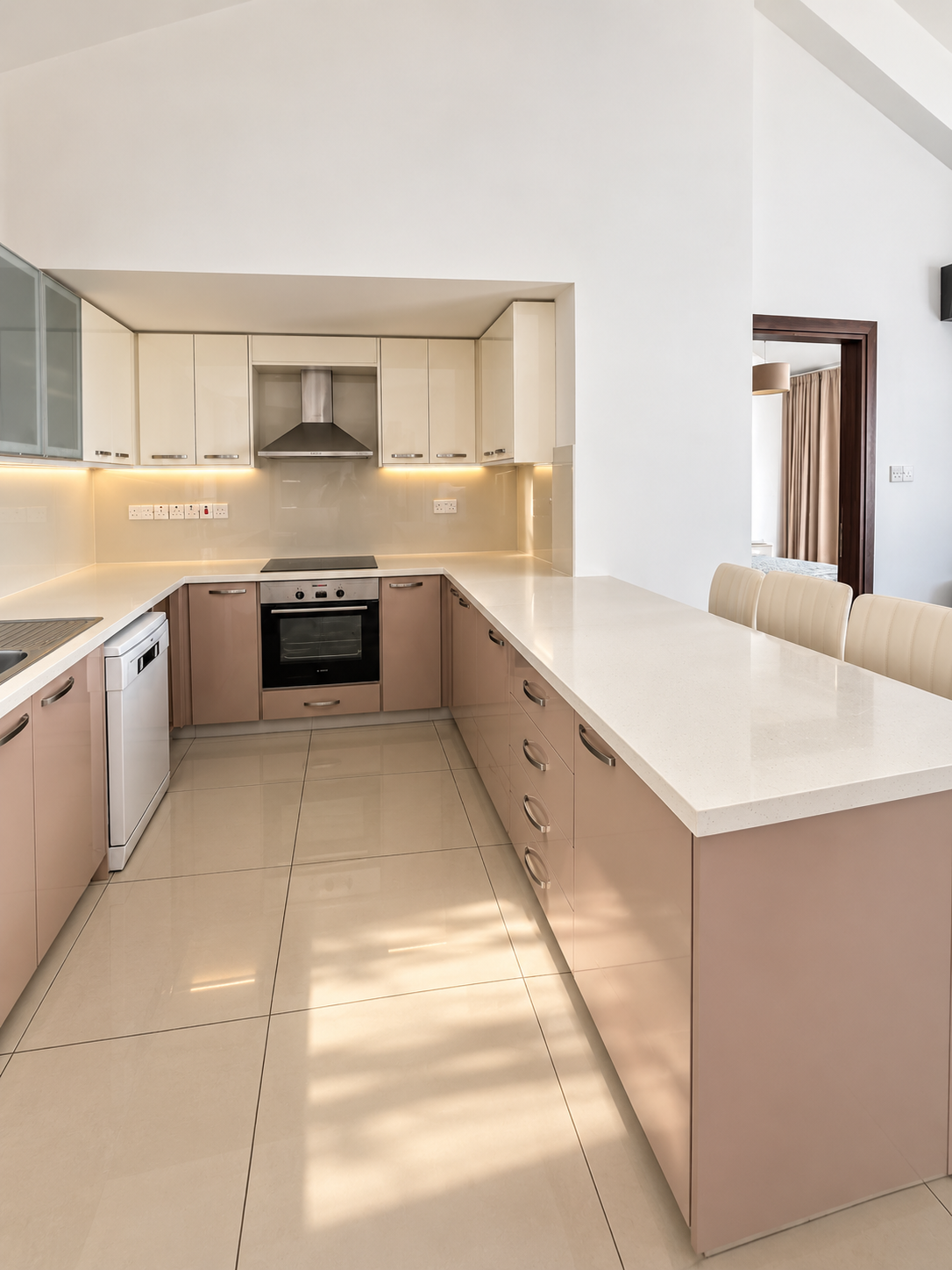 3-bedroom apartment in Germasogeia