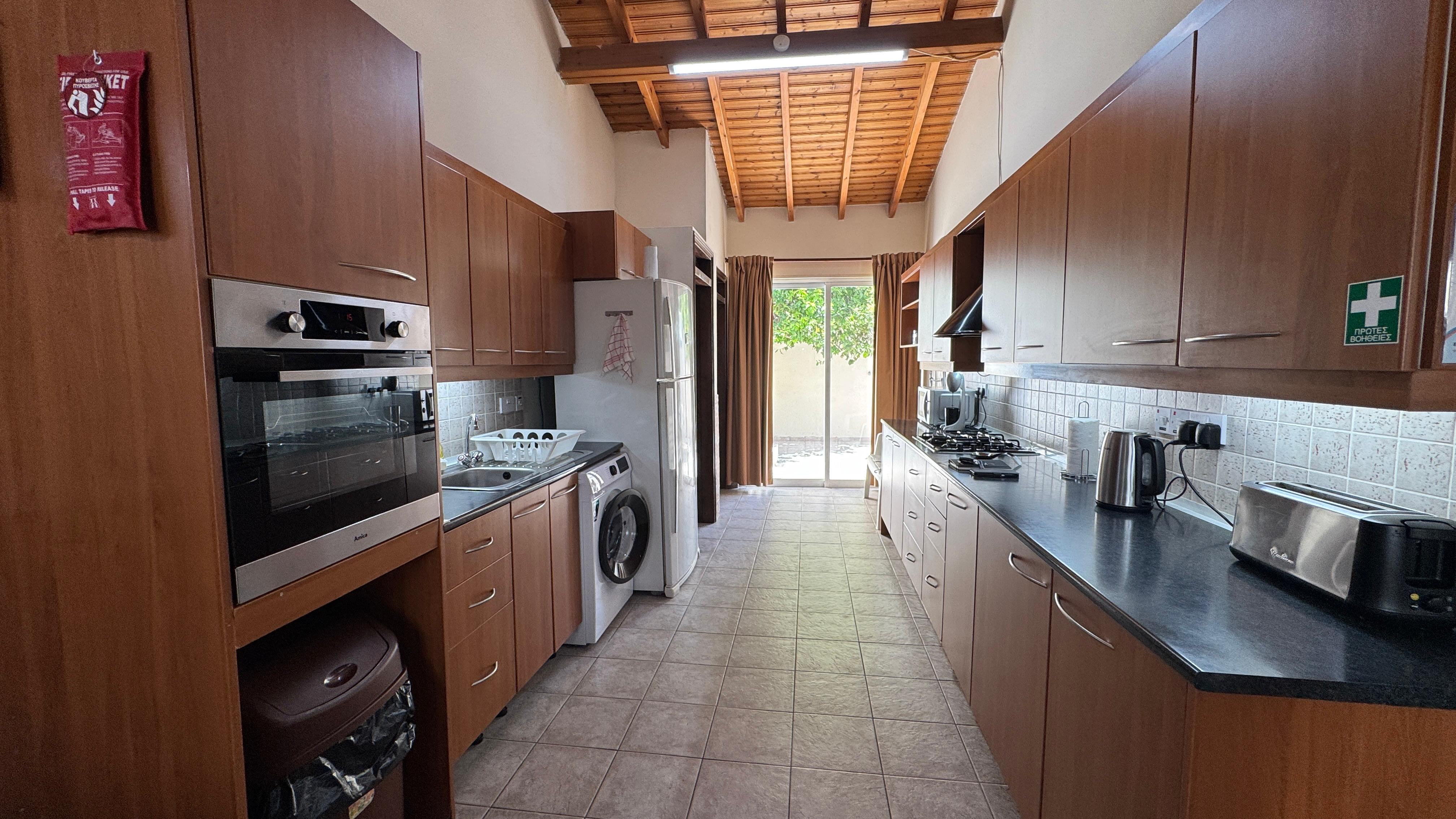 2 Bedroom Bungalow in Larnaca Center
