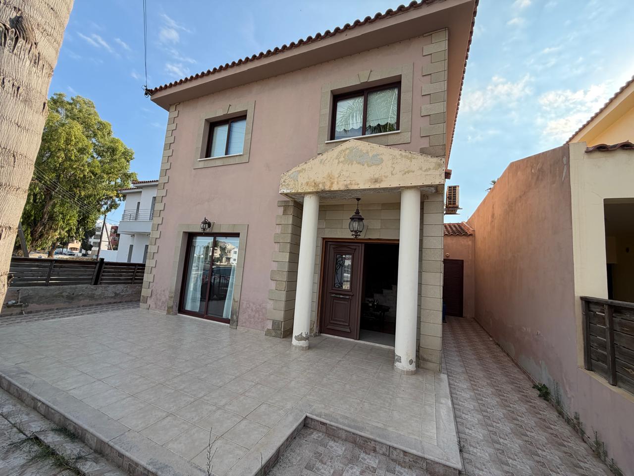 Four Bedroom House in Aradippou 