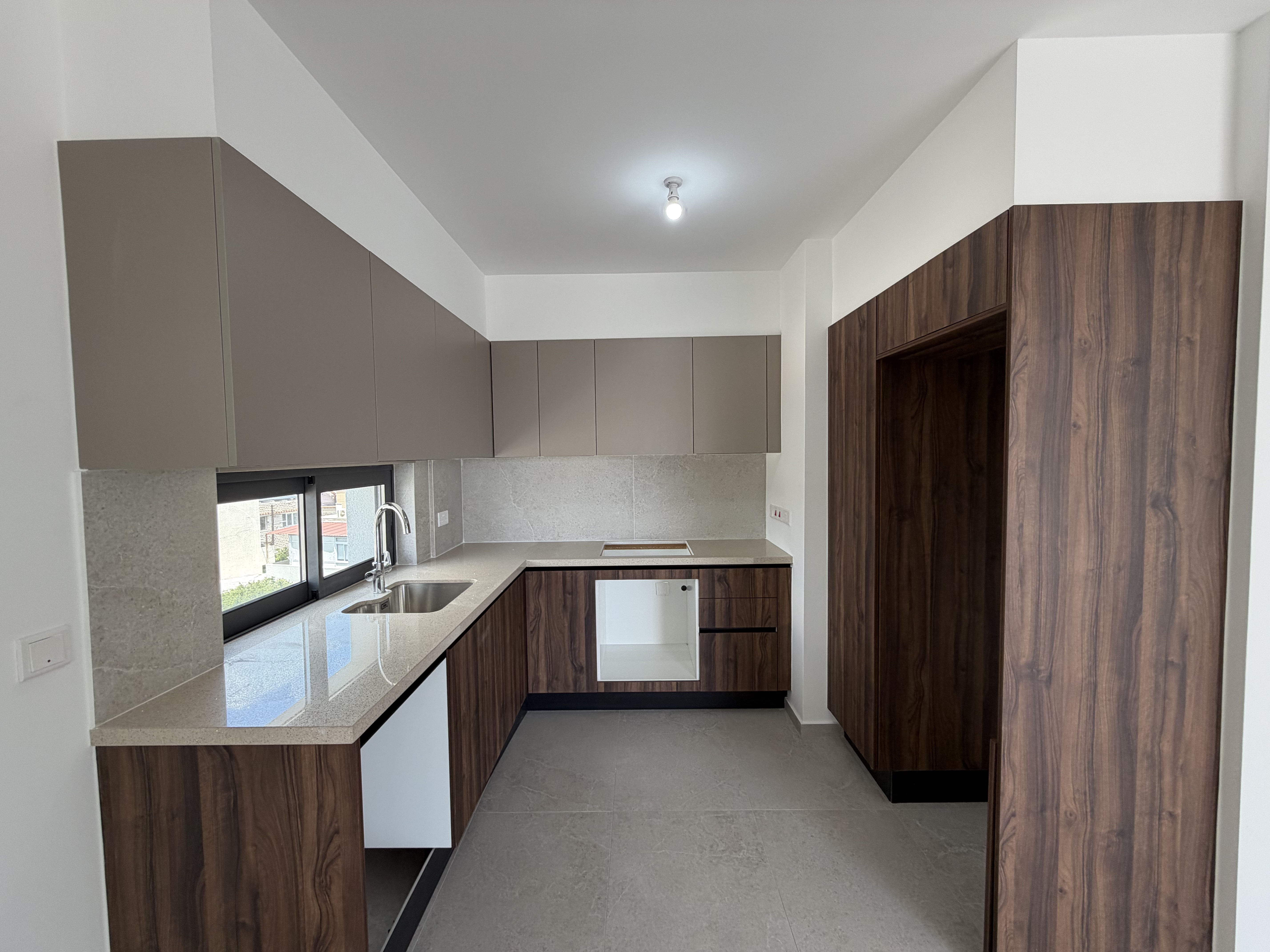 Modern 2-Bedroom Apartment for Sale in Drosia