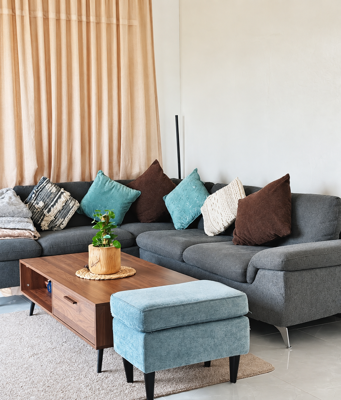 For Sale , 3-Bedroom Penthouse in Mesa Geitonia , Limassol