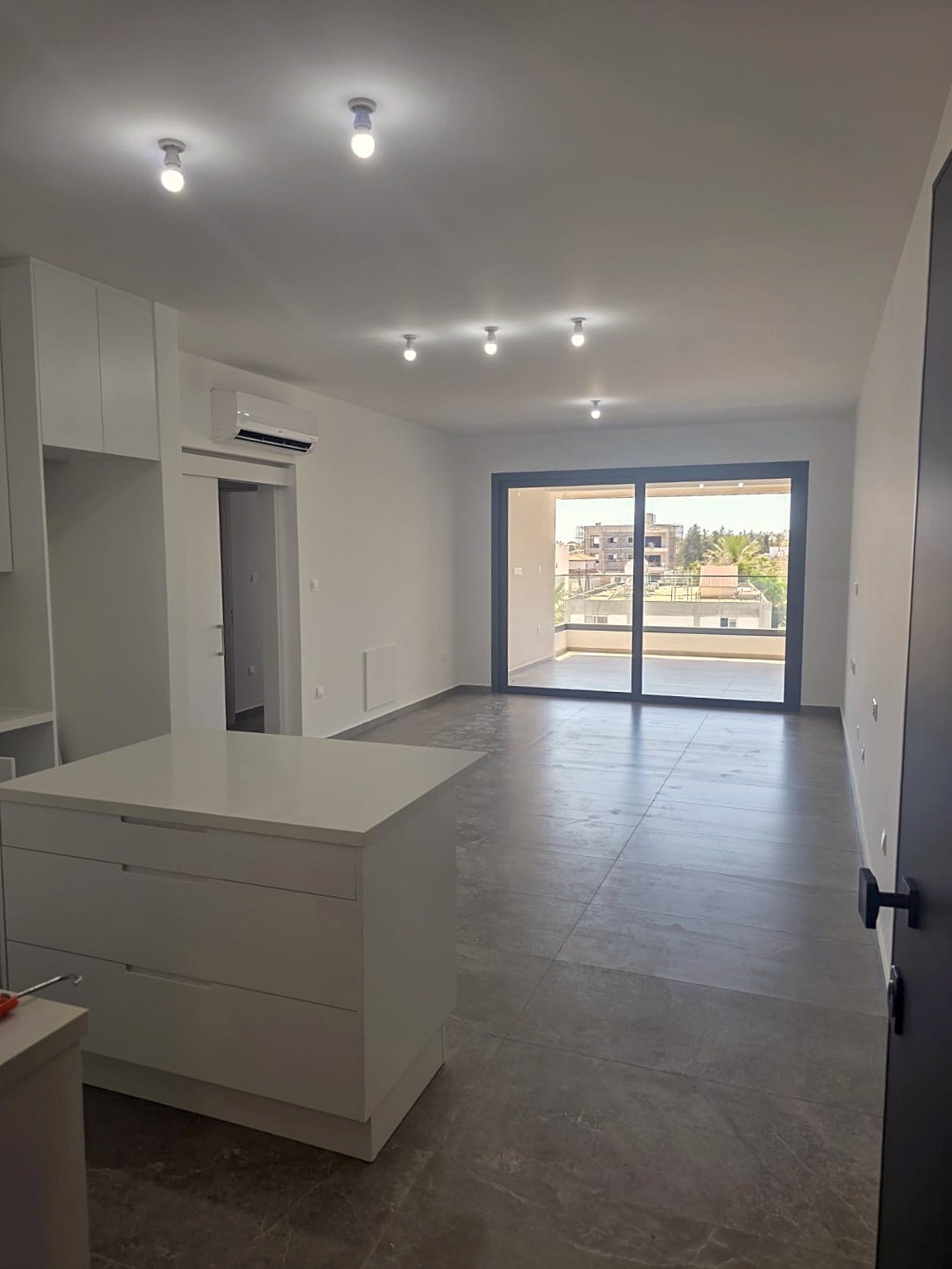 2-bedroom apartment in Agia Fyla