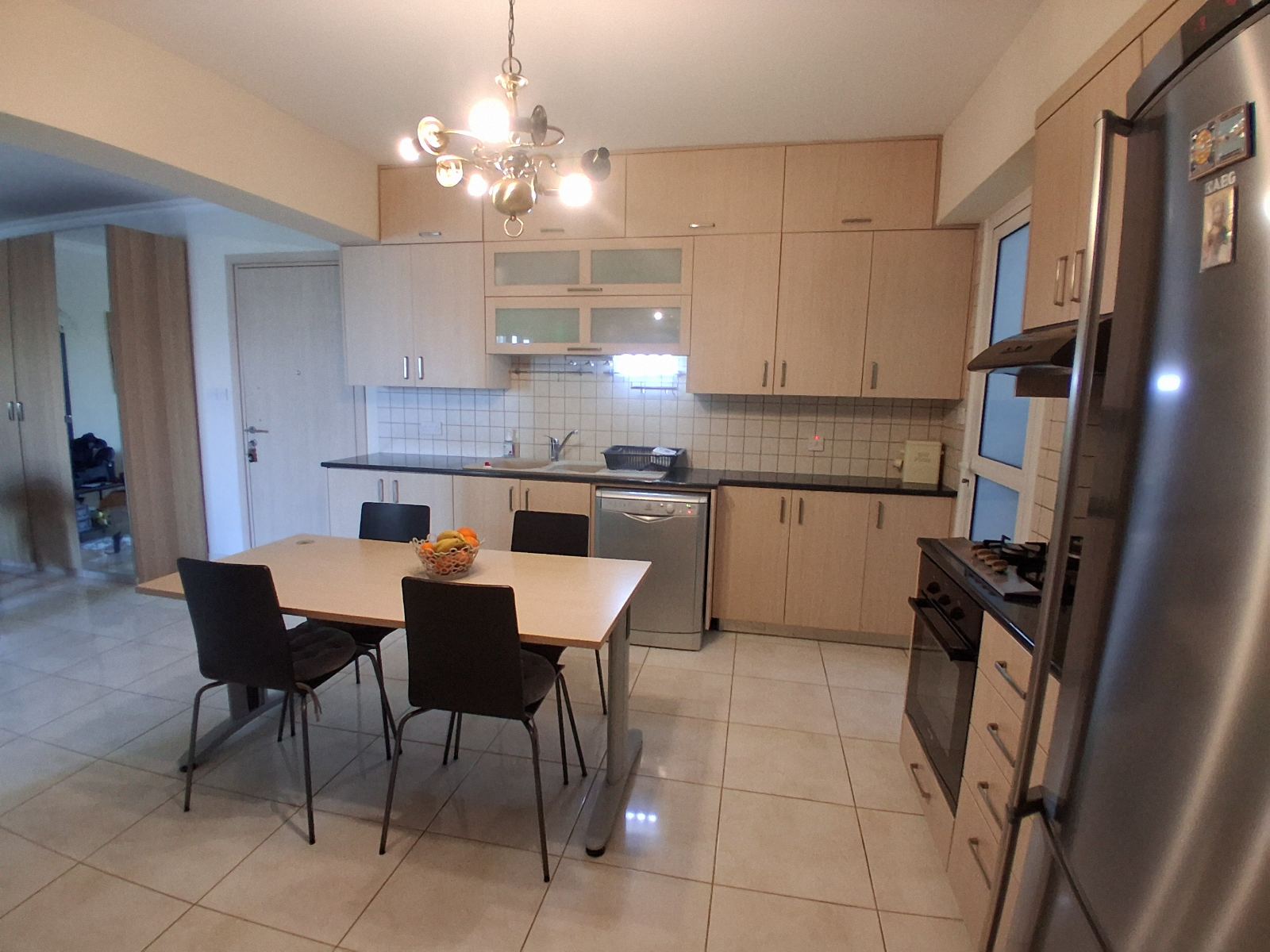 Three Bedroom Apartment in Kokkinotrimithia