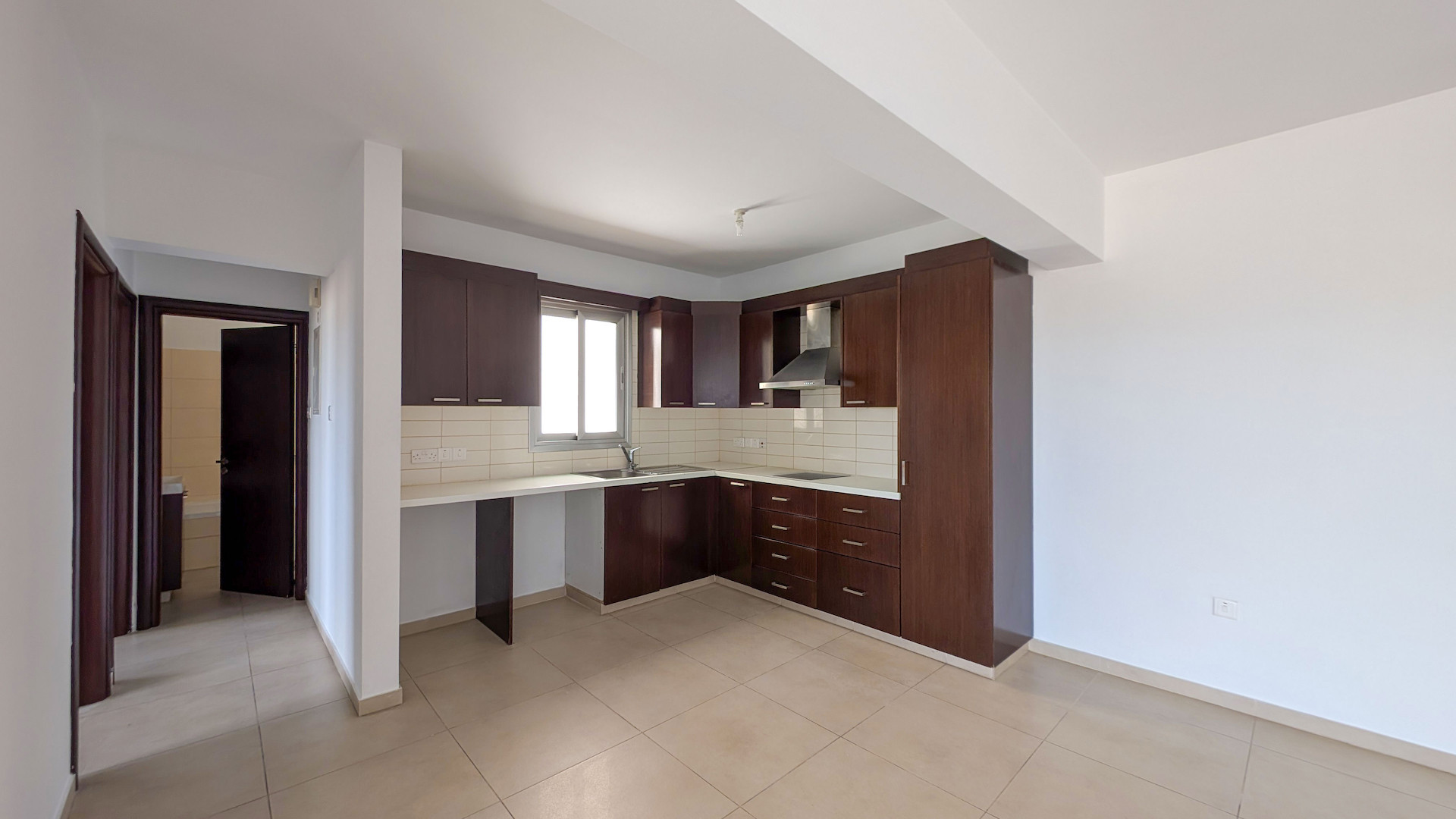 Two-Bedroom Apartment in Agios Nikolaos