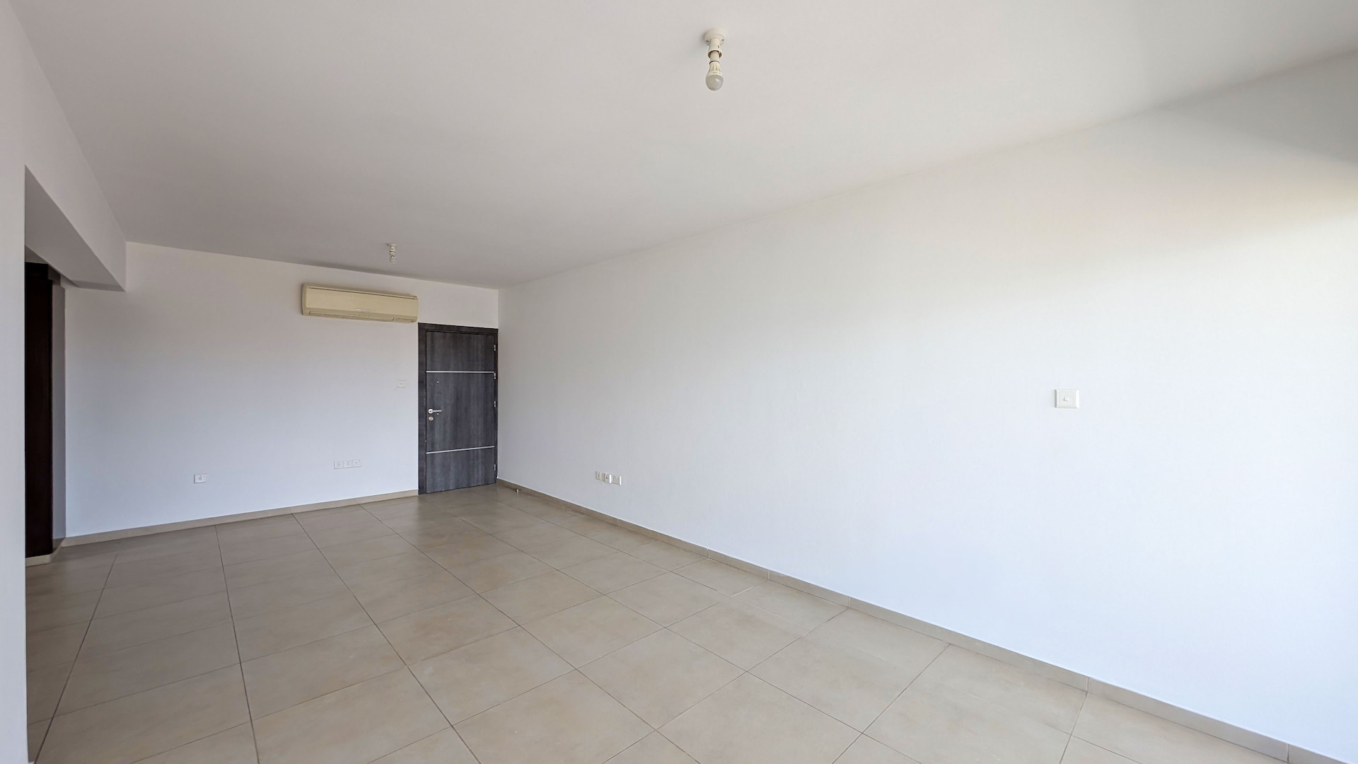Two-Bedroom Apartment in Agios Nikolaos