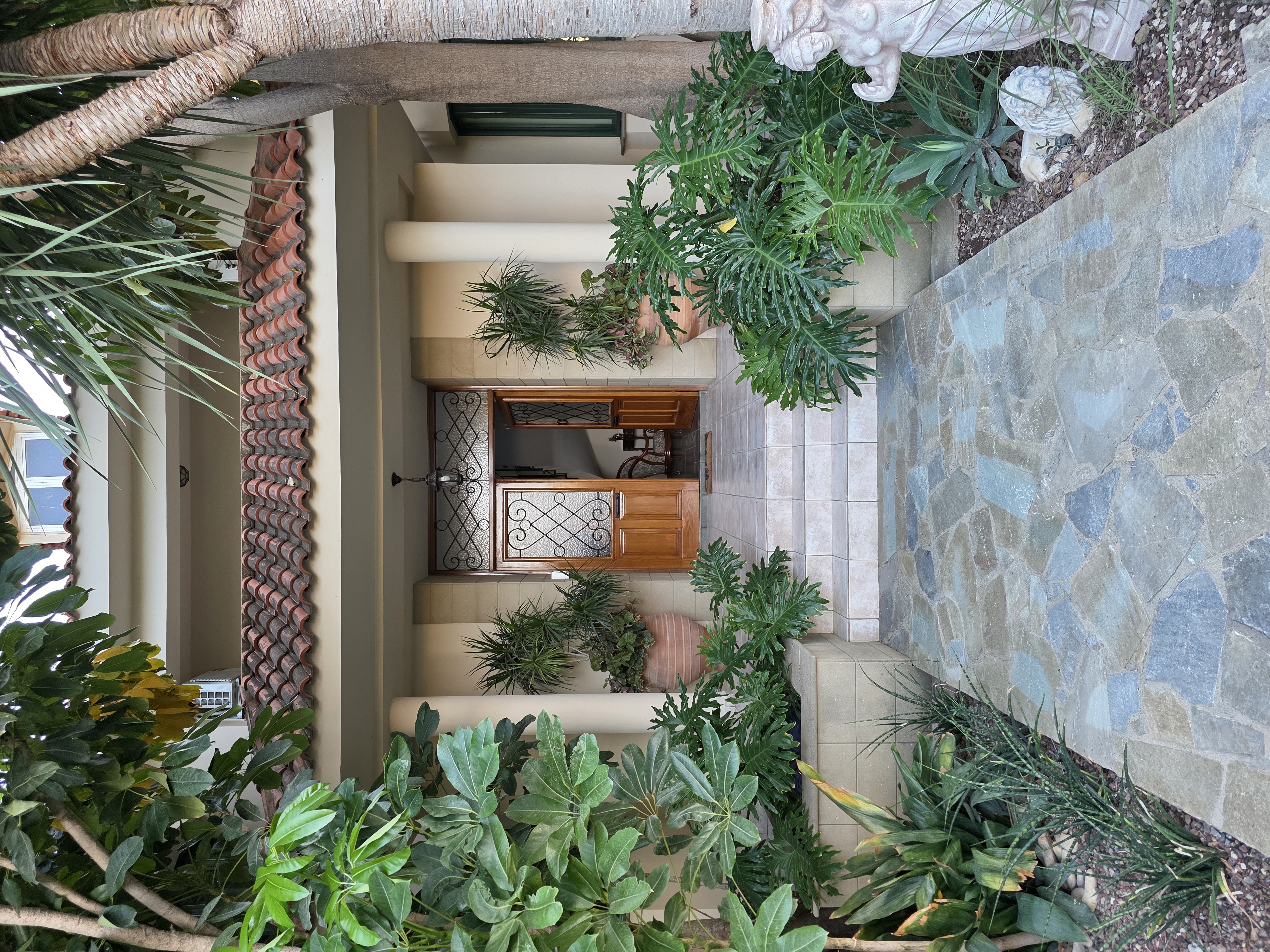Large plot, with four bedroom, plus attic, house in Livadia