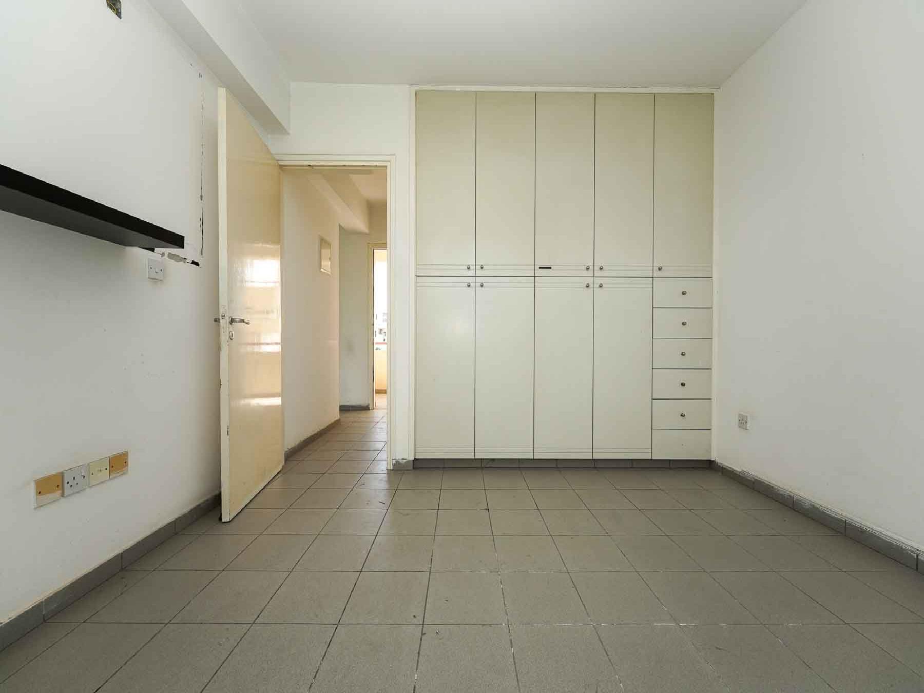 One-Bedroom Apartment in Lakatamia