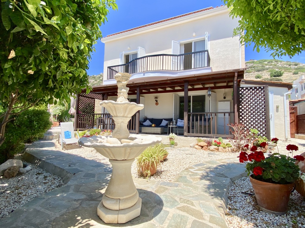 3 Bedroom Villa for Sale in Peyia, Paphos