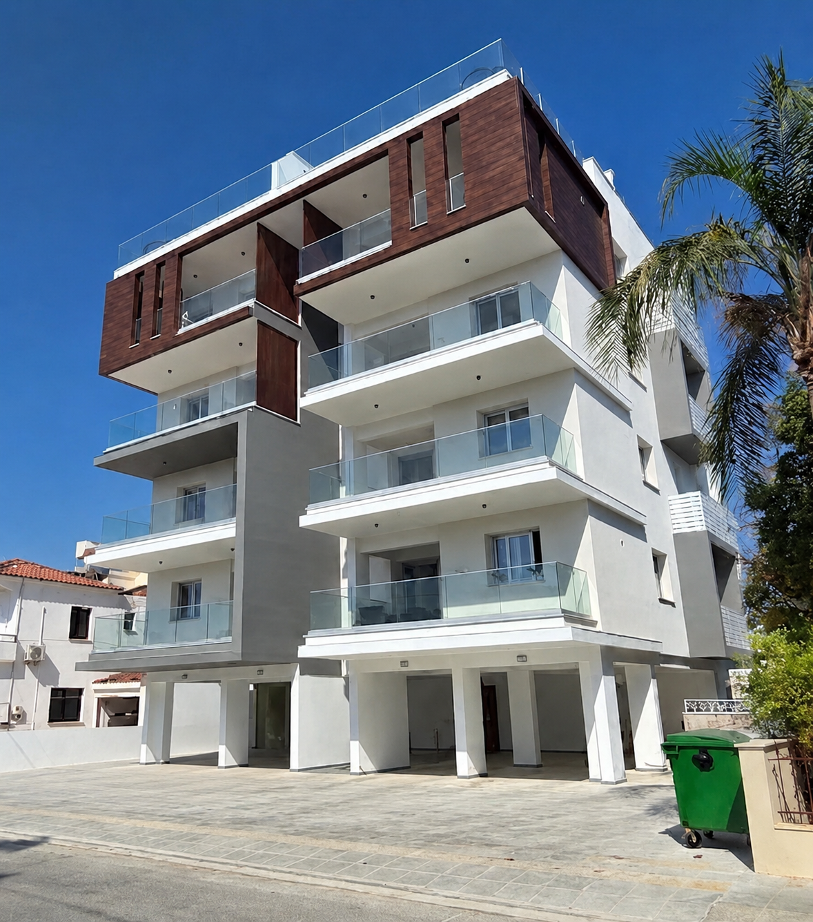 2 BEDROOM PENTHOUSE WITH SEA VIEW
