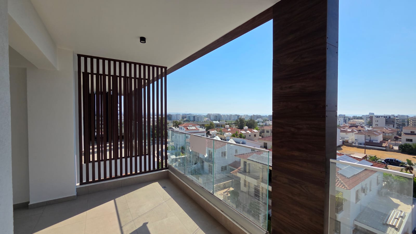 2 BEDROOM PENTHOUSE WITH SEA VIEW