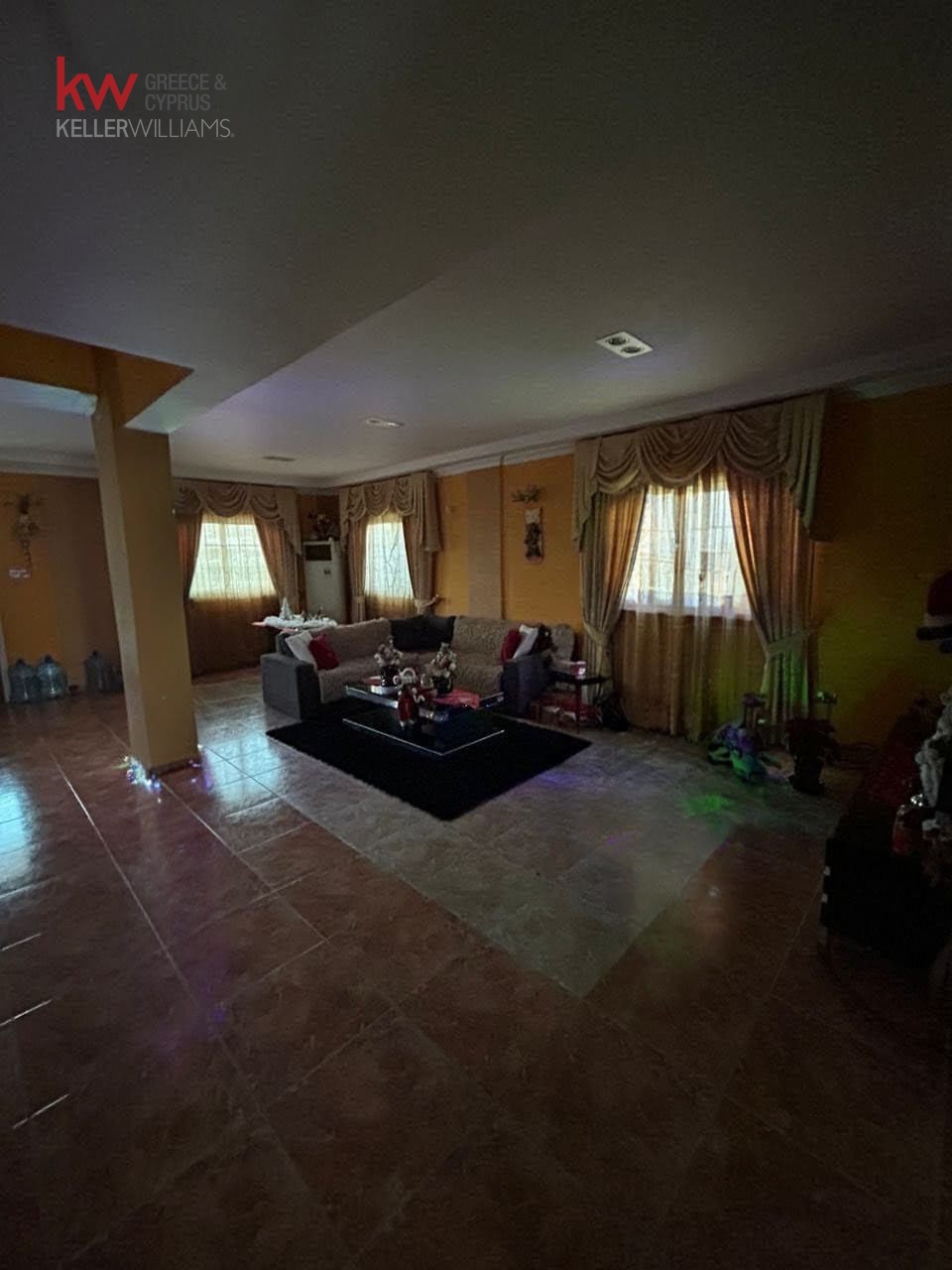 Ormideia, Detached house