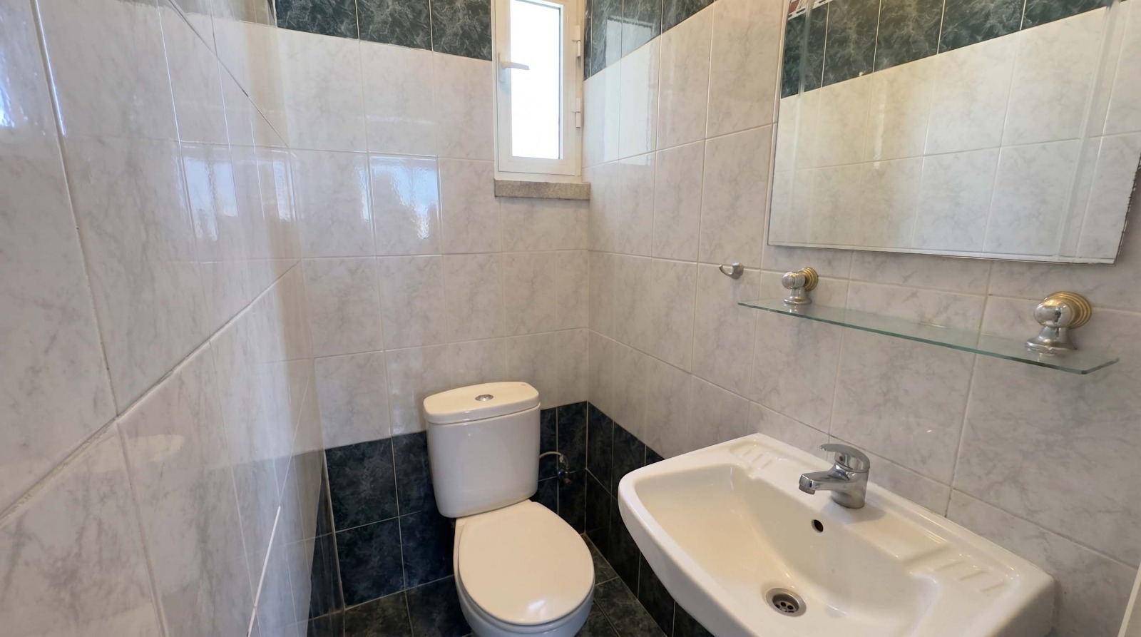 Three Bedroom Apartment in Finikoudes