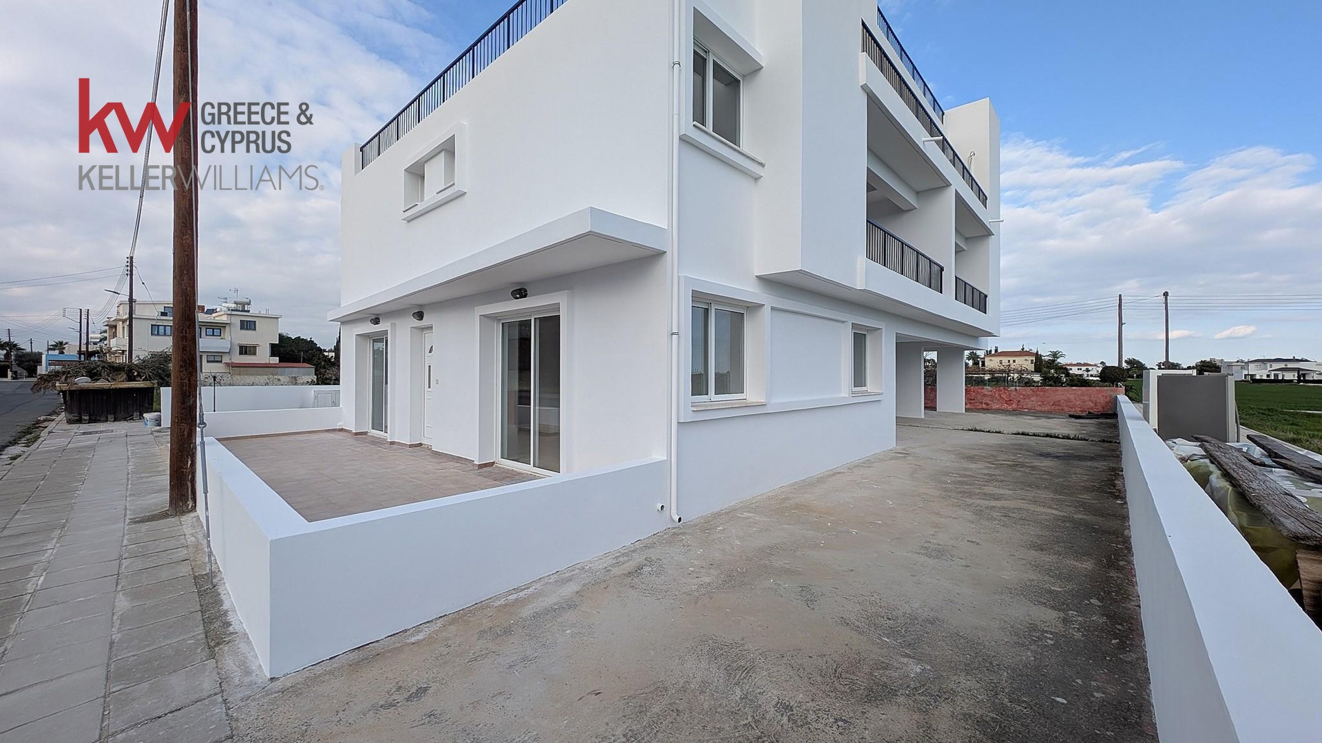For sale, Kiti, Residential Building 307 sqr.m.