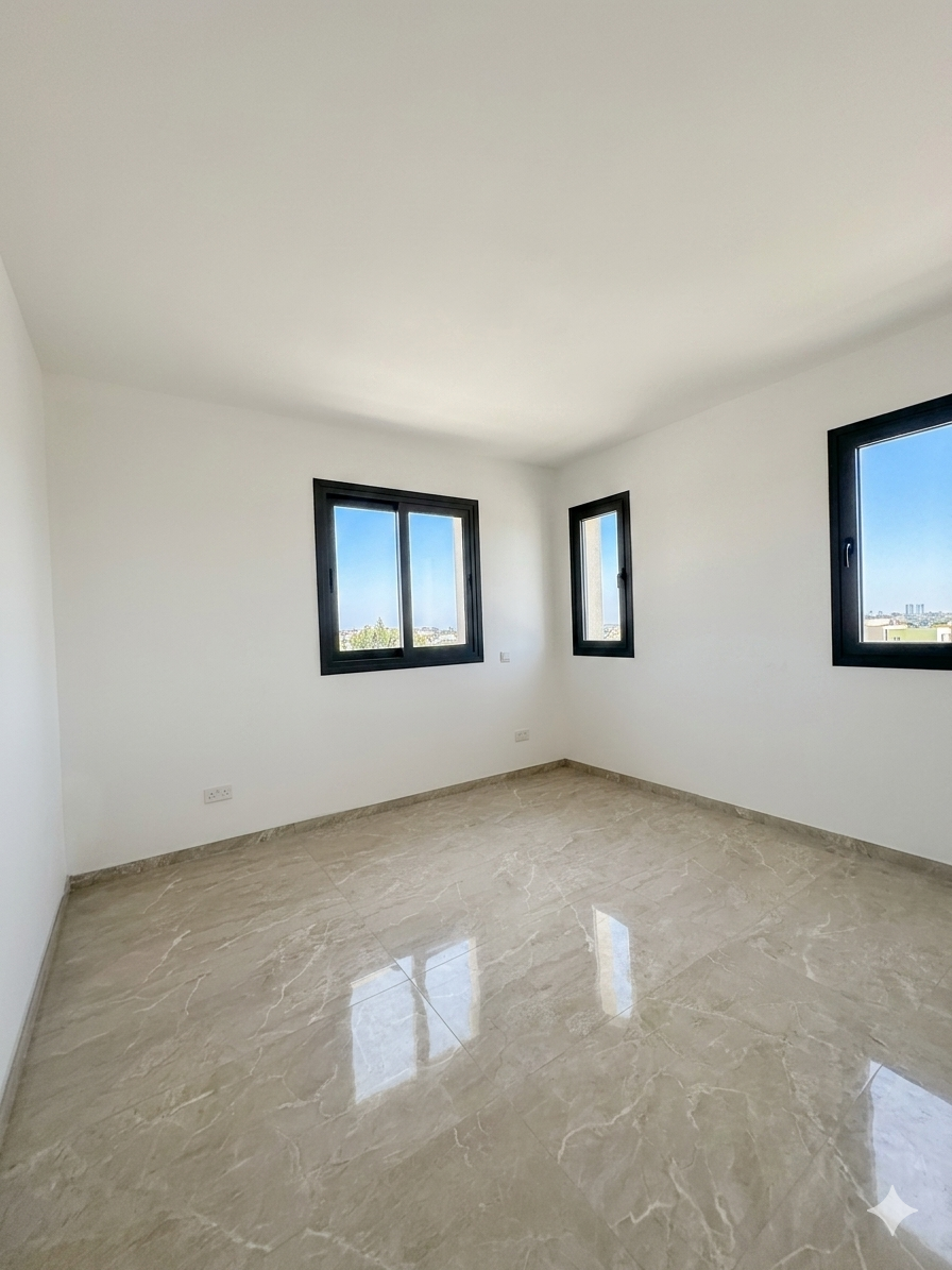 For Sale 1 Bedroom Apartment Krassa, Aradipou