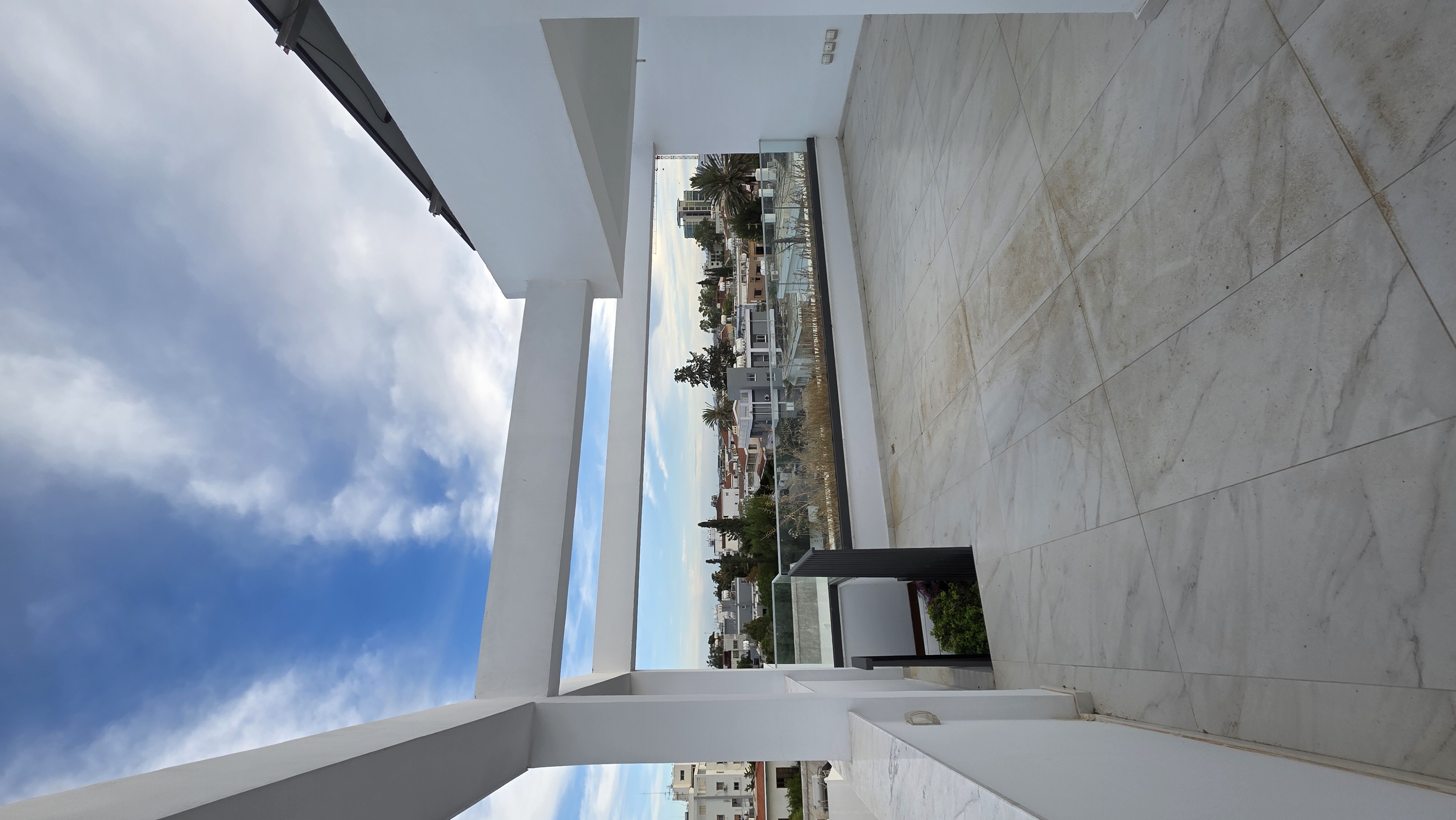 Brand new penthouse in Aglantzia with roof garden