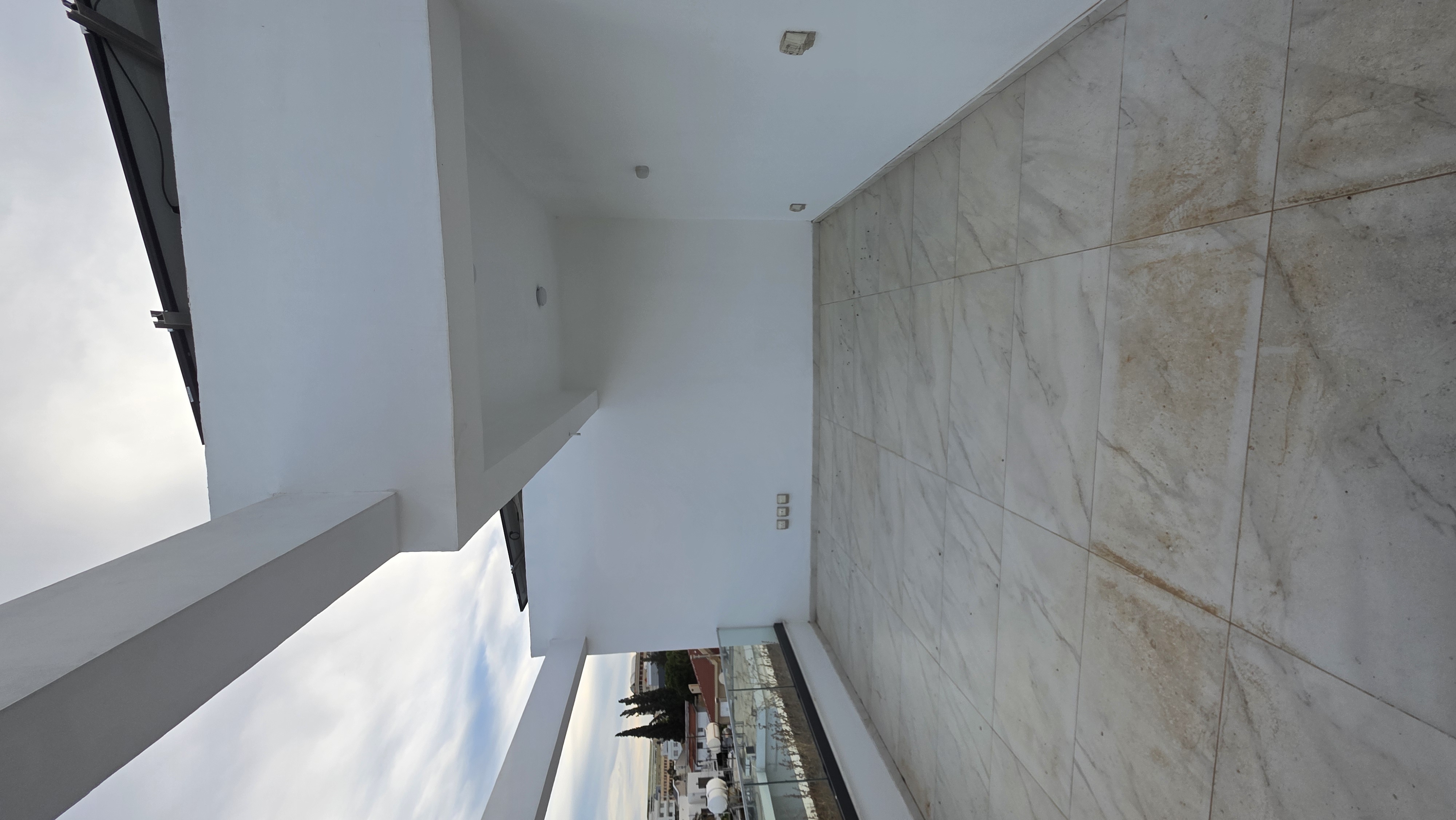 Brand new penthouse in Aglantzia with roof garden