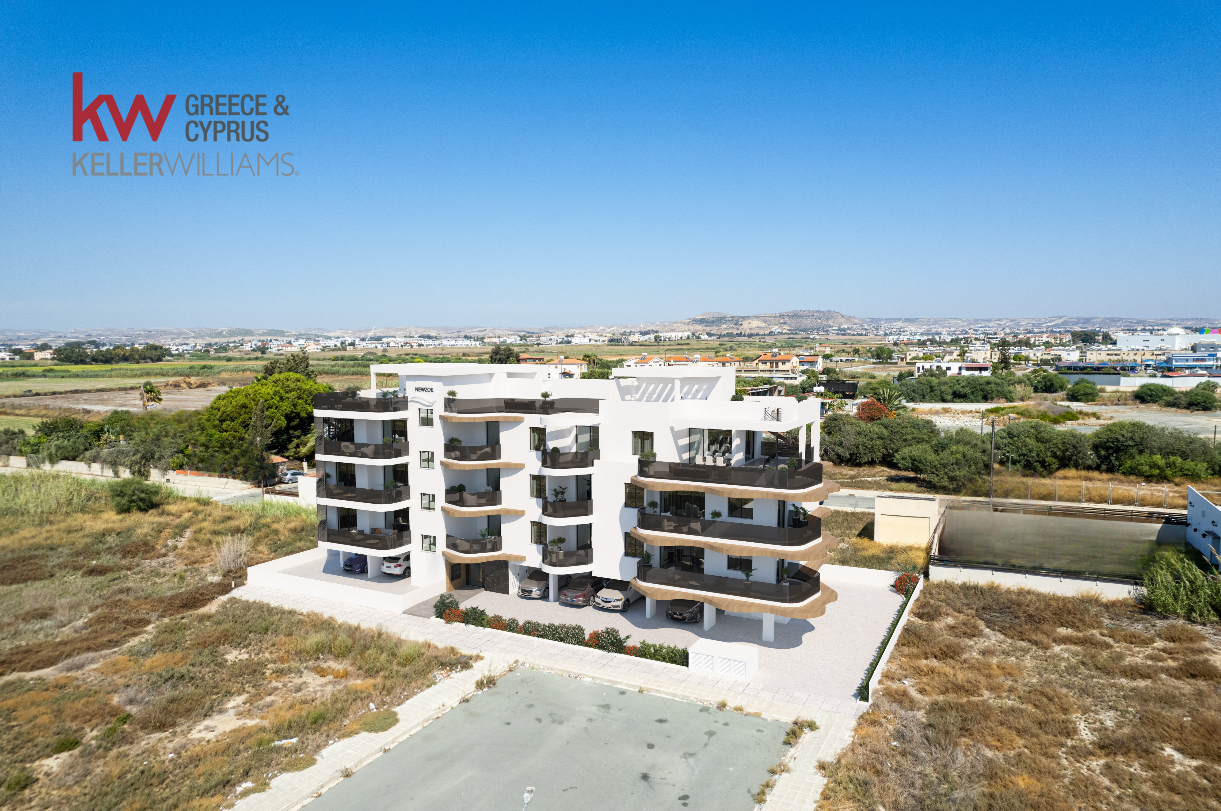 For sale, Livadia, Residential Building 734,25 sqr.m.