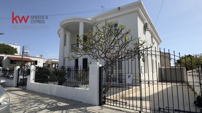 Detached Four Bedroom House in Kamares