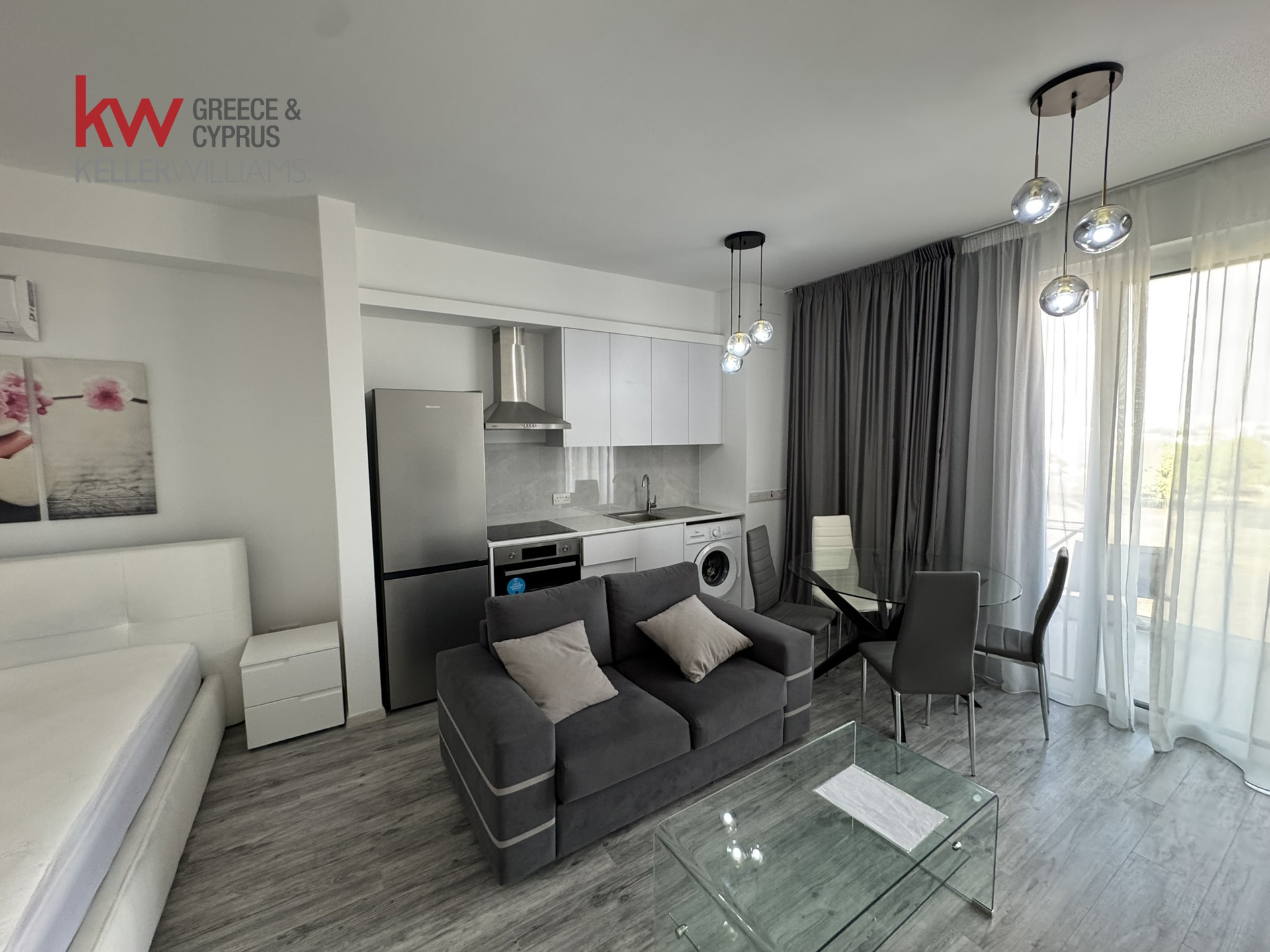 Modern Studio in Chrysopolitissa